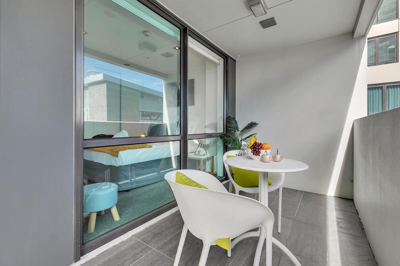 Апартаменты Dockside Delight + Cp! Окленд Экстерьер фото
